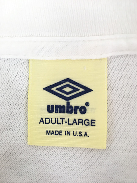 古着 90s USA製 UMBRO 3連 グラフィック ロゴ 巻き プリント Tシャツ L